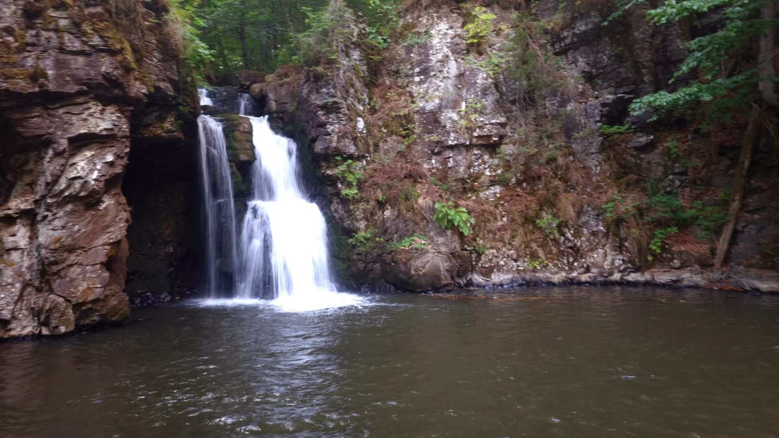 Sipoș Waterfall